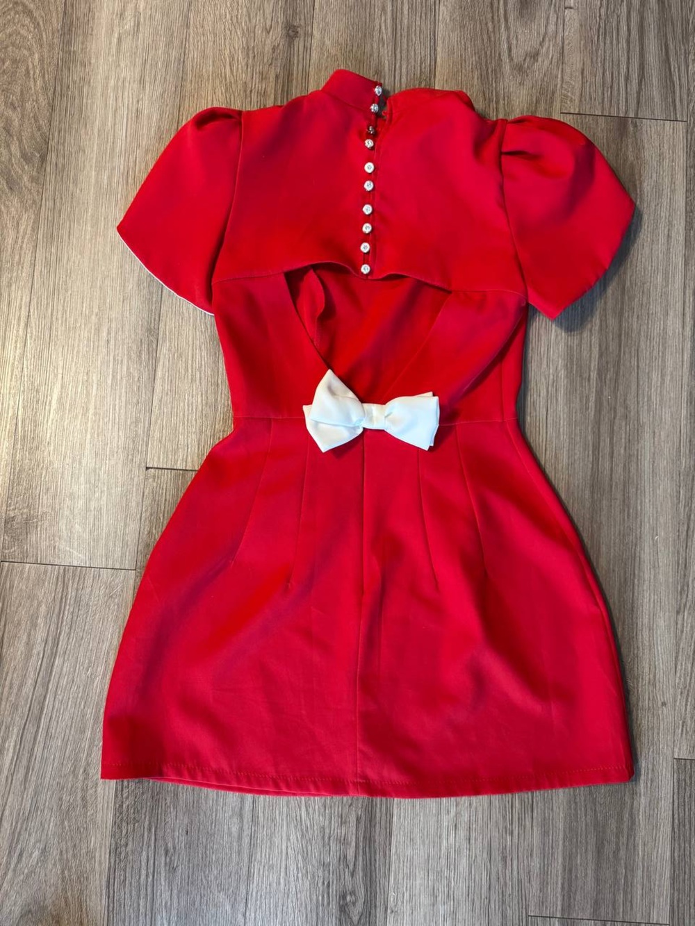 Women's Red Puff-Sleeve Shift Dress